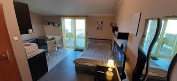 Фото номера Номер-студио с террасой, вид на озеро Апартаменты Apartament Słoneczna г. Radzyń 23