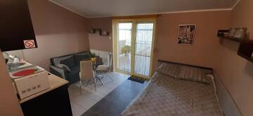 Фото номера Номер-студио с террасой, вид на озеро Апартаменты Apartament Słoneczna г. Radzyń 31