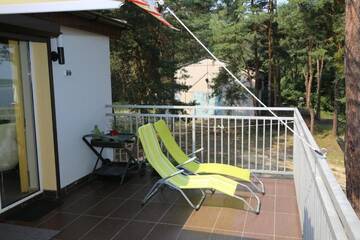 Фото номера Номер-студио с террасой, вид на озеро Апартаменты Apartament Słoneczna г. Radzyń 38